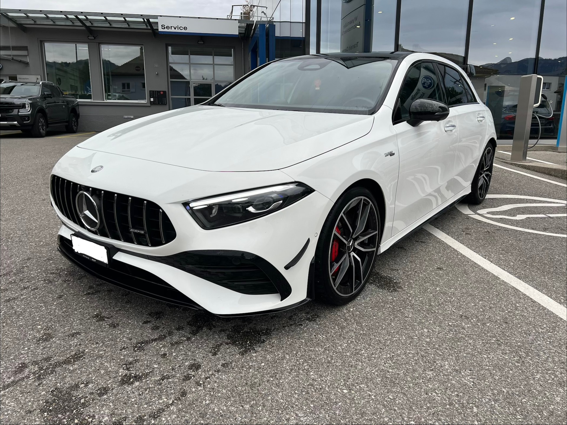 MERCEDES-BENZ A AMG 35 4Matic+ 8G-DCT-image-3