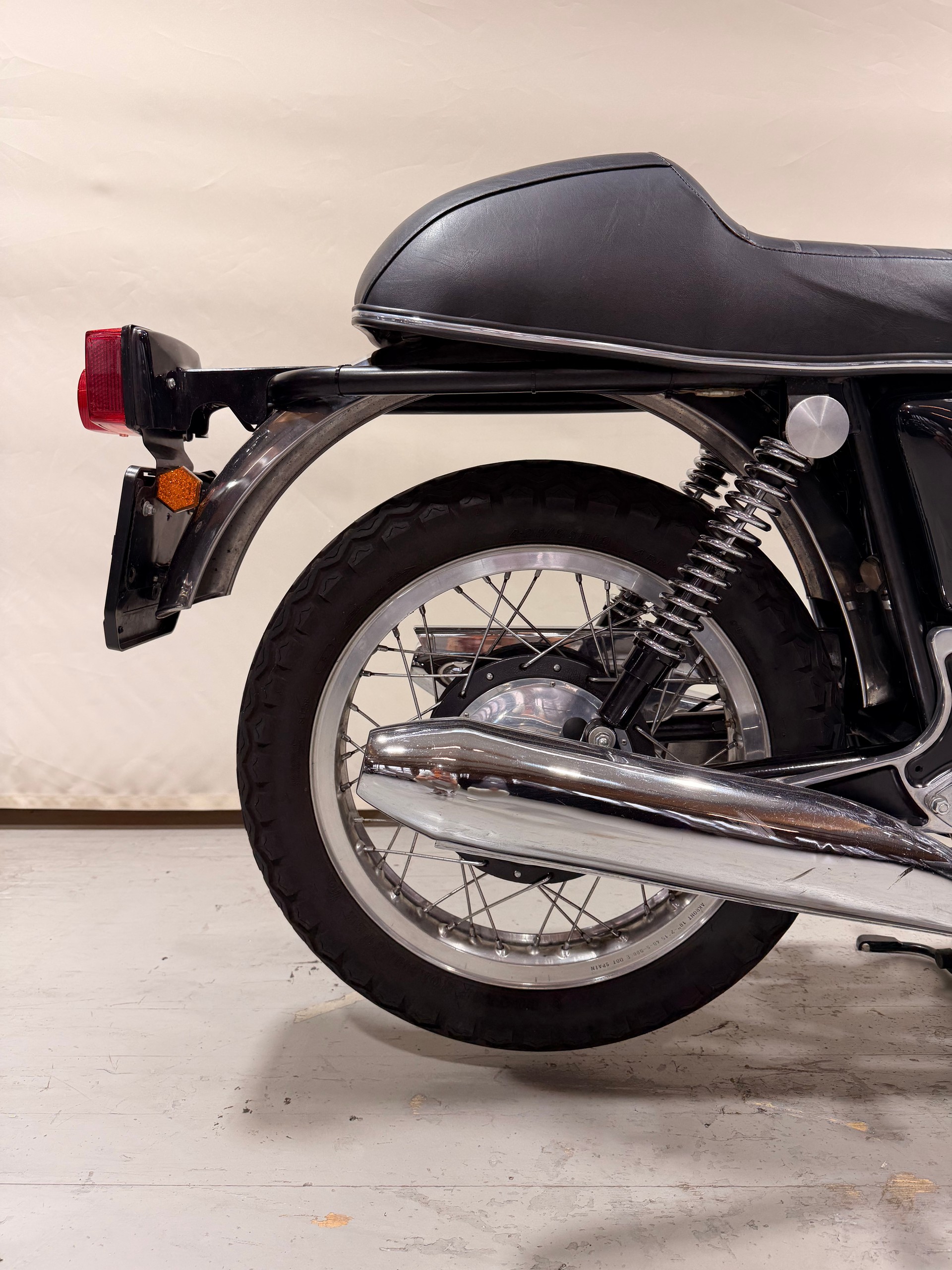 NORTON Commando 750-showroom-element-3