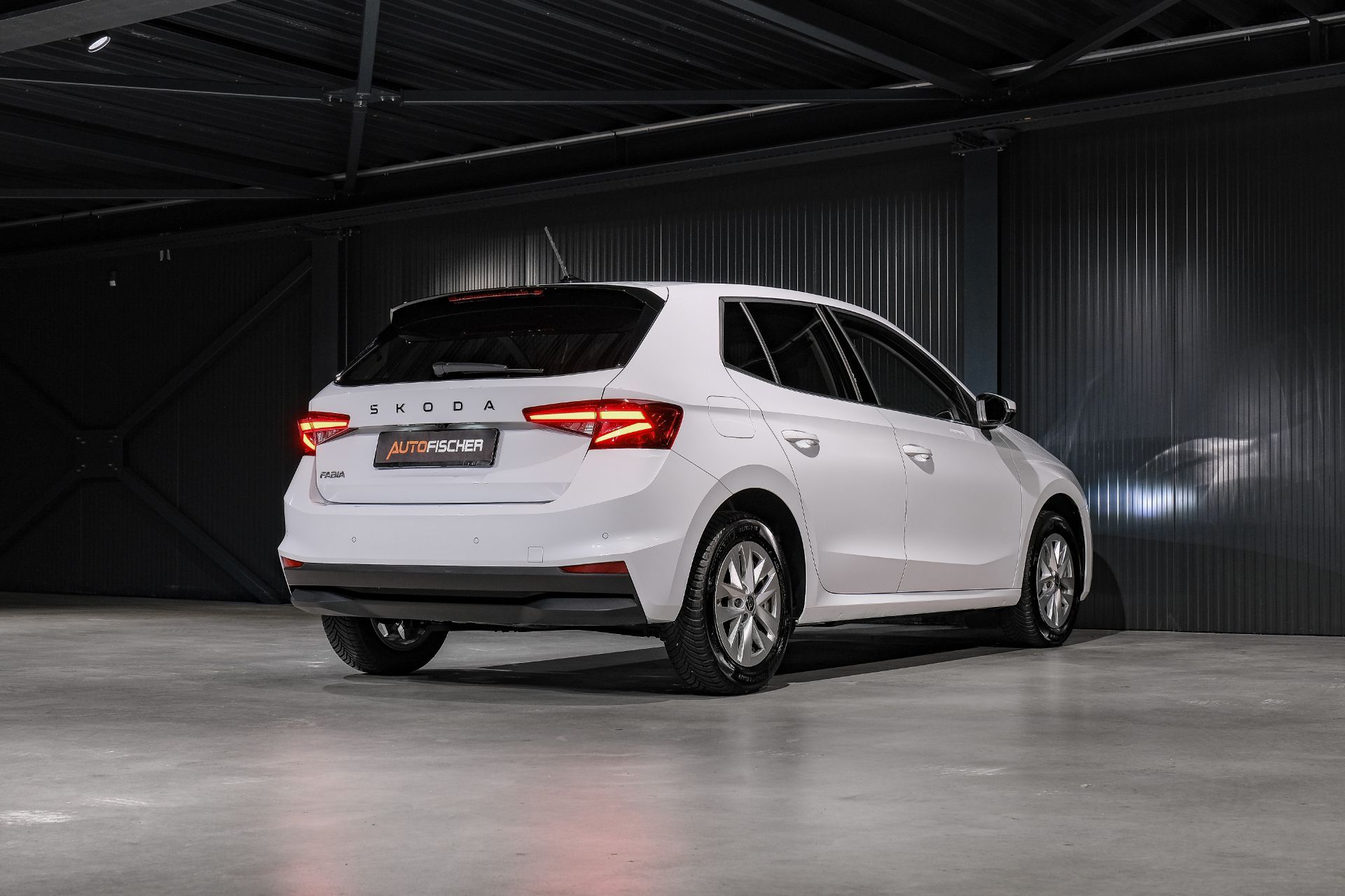 SKODA Fabia 1.0 TSI Selection DSG-image-6