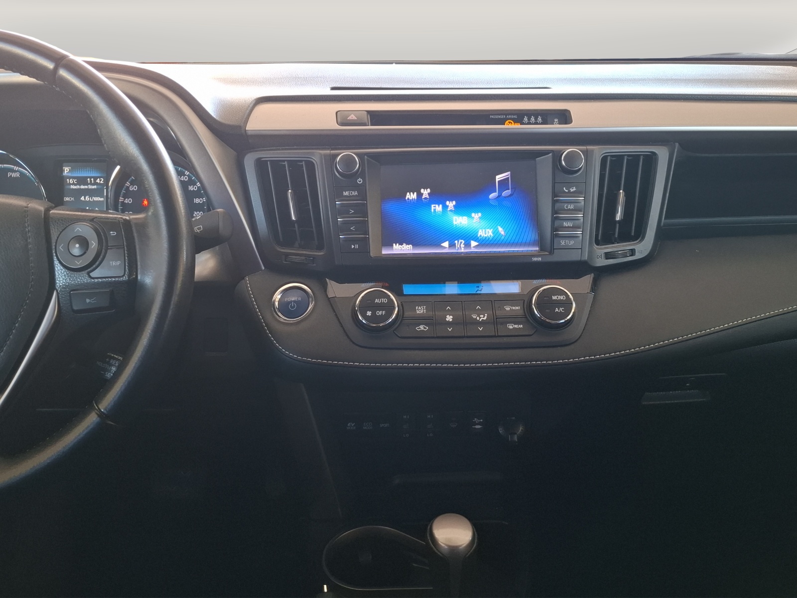 TOYOTA RAV-4 2.5 HSD Trend e-CVT // 8 fach Aluminiumbereift-image-13