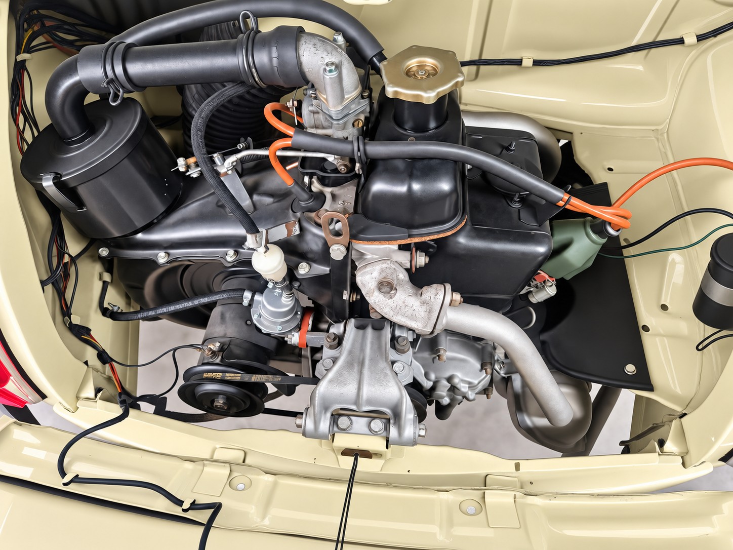 FIAT 500L-image-8