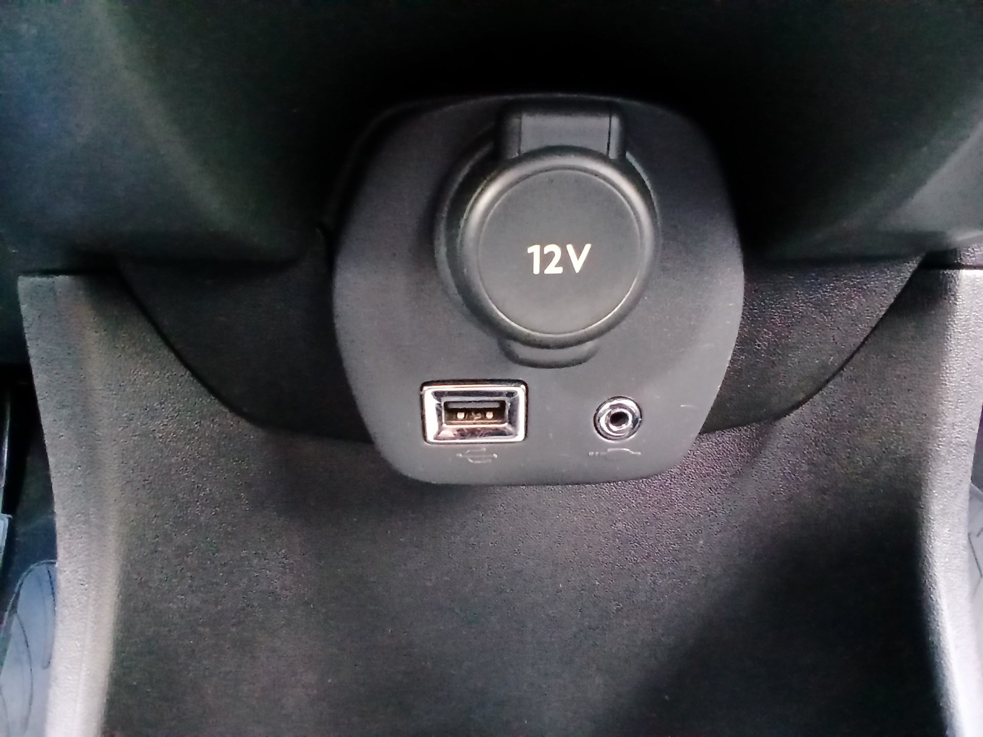 TOYOTA Aygo 1.2 VVT-i Trend-image-12
