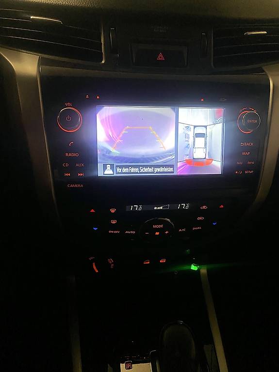 NISSAN NAVARA-image-4