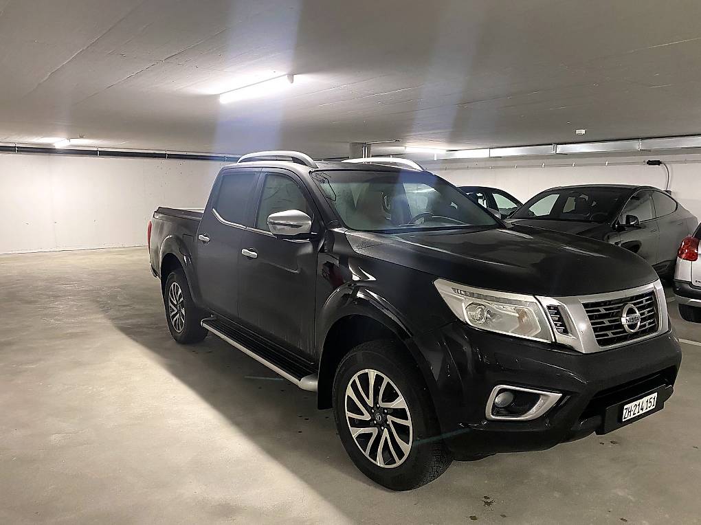NISSAN NAVARA-image-0
