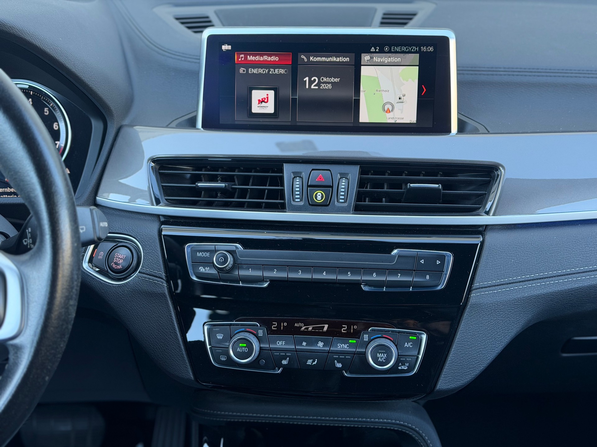 BMW X1 sDrive 18i Steptronic DSK-image-15
