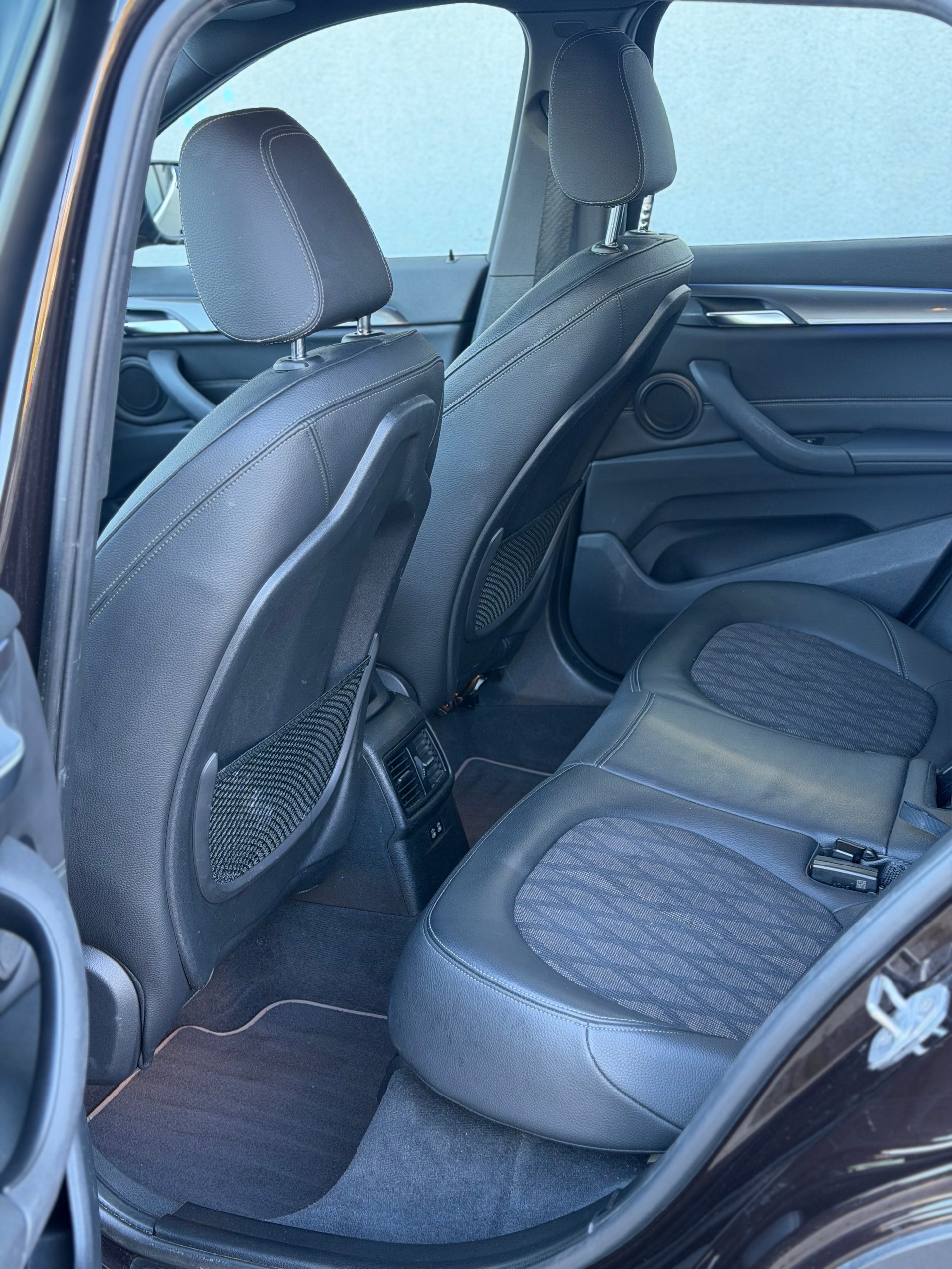 BMW X1 sDrive 18i Steptronic DSK-image-8