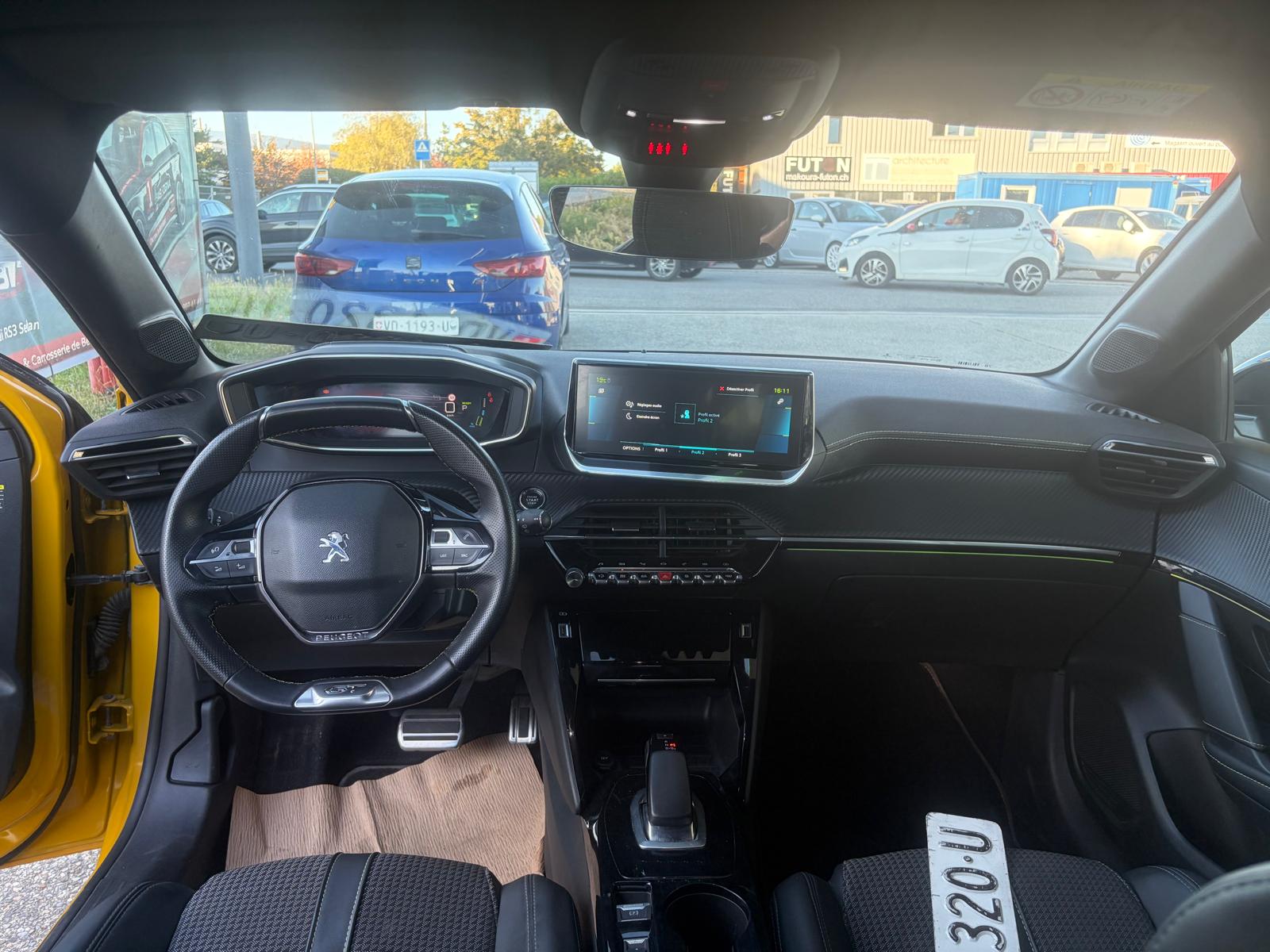 PEUGEOT 208 Elektrik GT-image-7