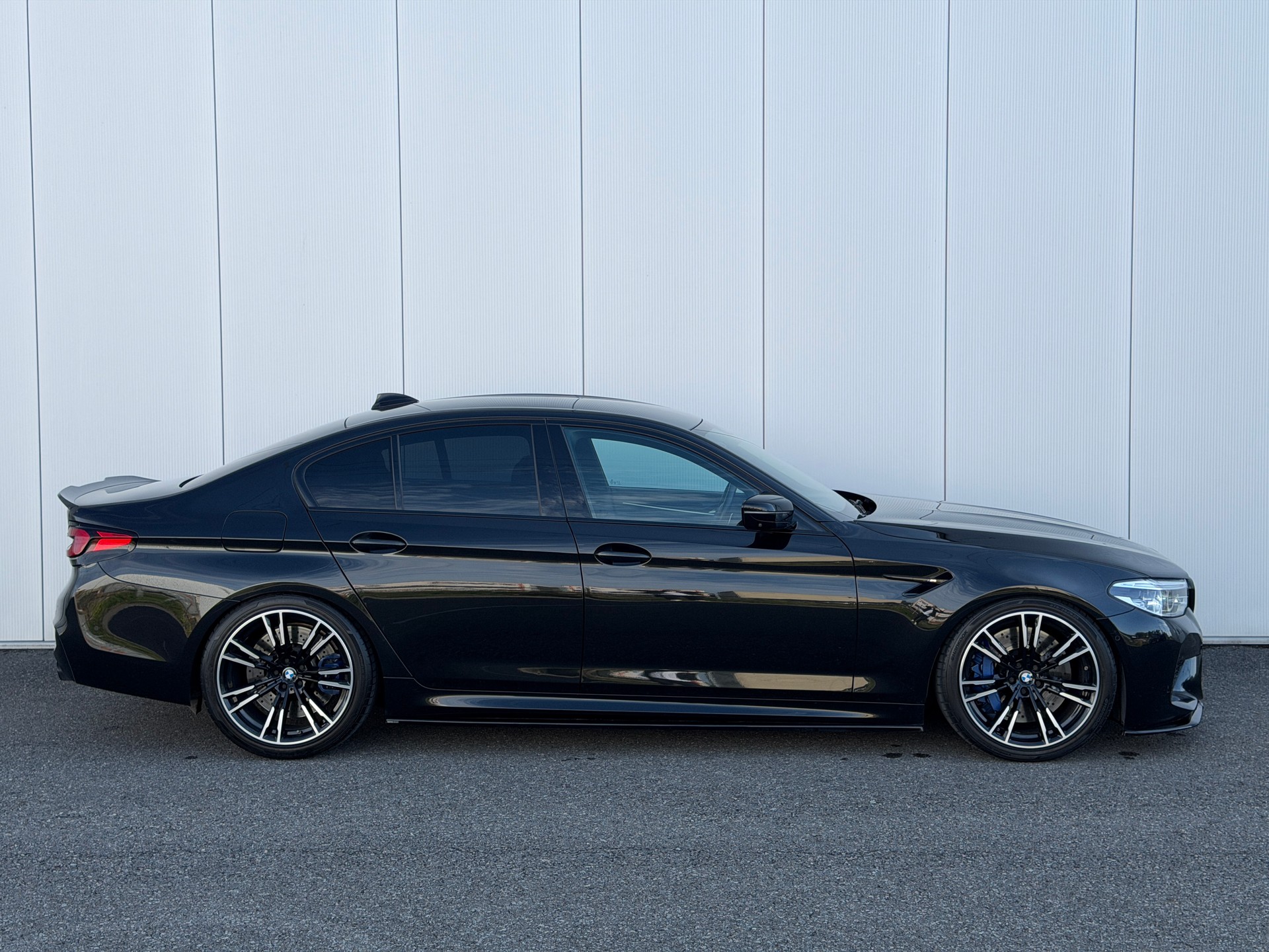 BMW M5 xDrive Competition Drivelogic 🇨🇭 CH-FAHRZEUG-image-2