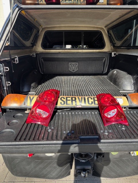 DODGE 2500 HEAVY DUTY 15 Tonnen AHK-image-5