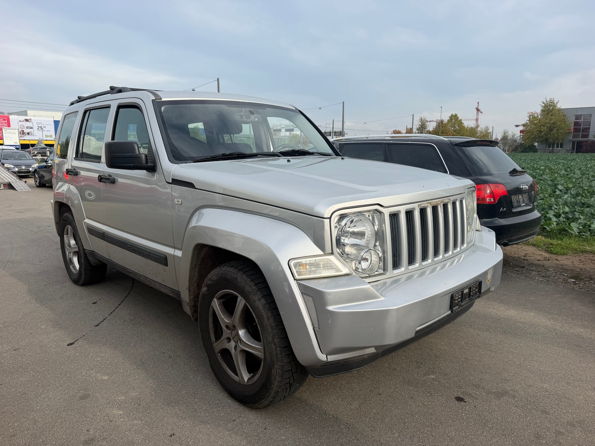 JEEP Cherokee 2.8 CRD Sport-image-1