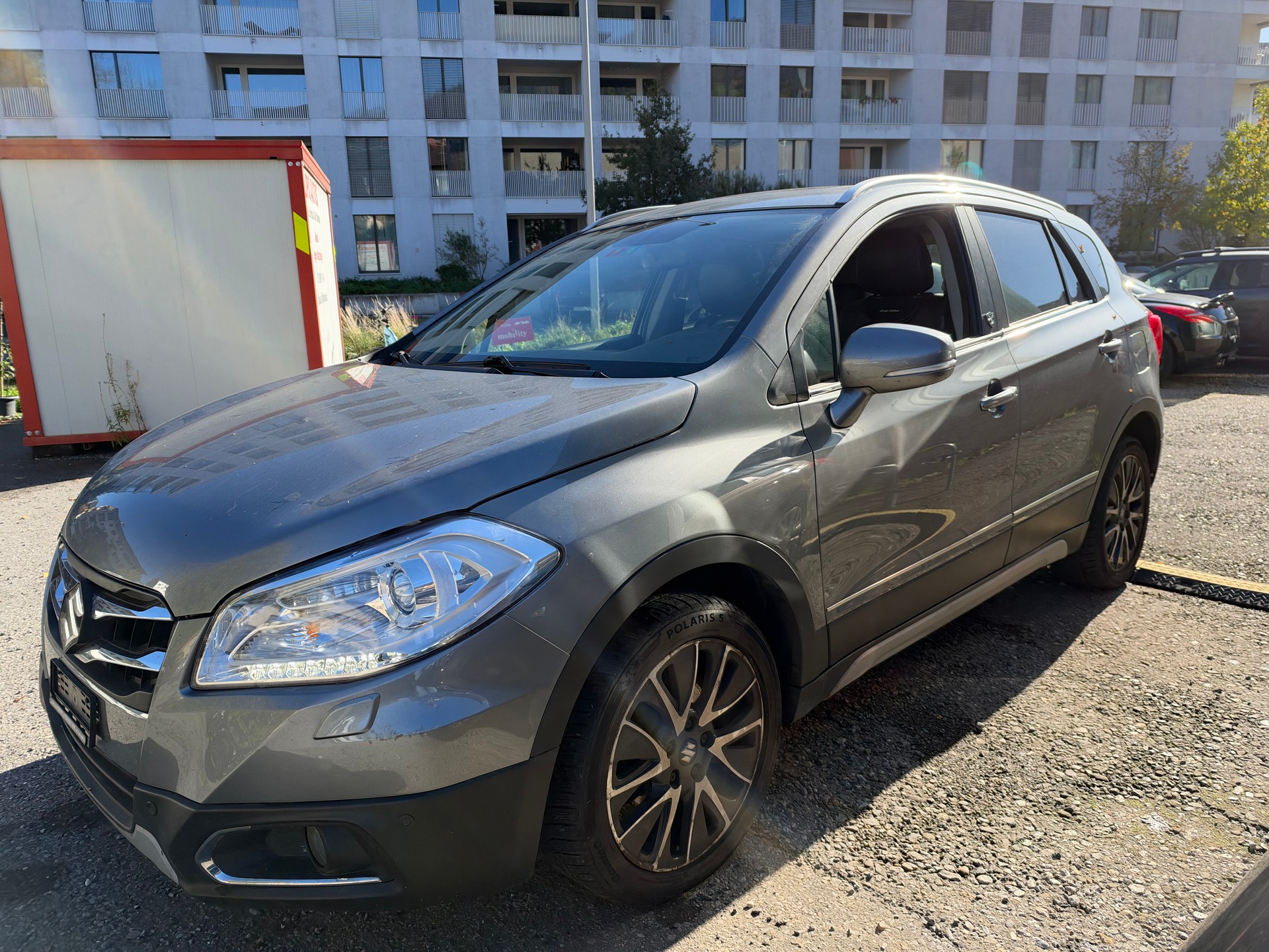 SUZUKI SX4 S-Cross 1.6 TD Compact Top 4WD-image-2