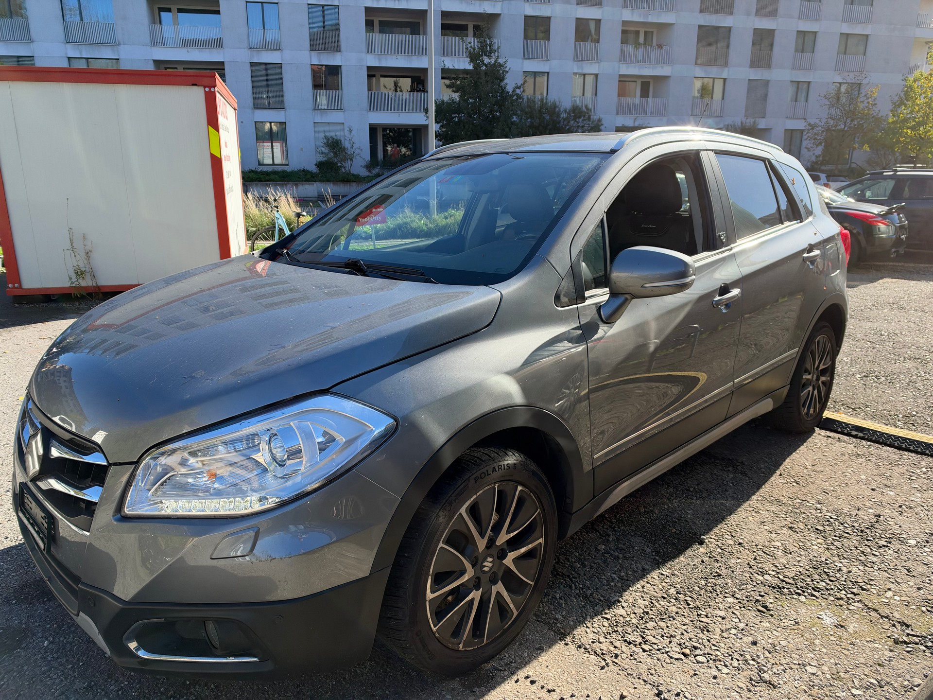 SUZUKI SX4 S-Cross 1.6 TD Compact Top 4WD-image-1