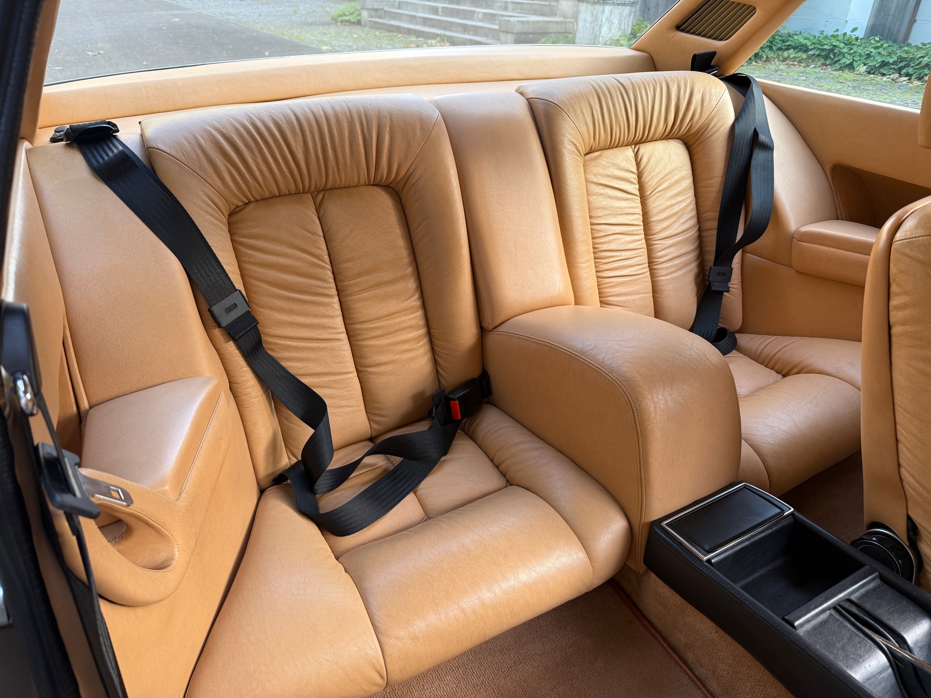 FERRARI 400 Automatic-image-10