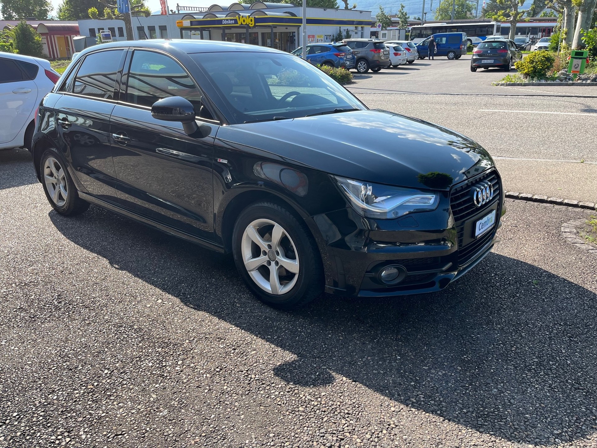 AUDI A1 Sportback 1.2 TFSI Start S-Line-image-2