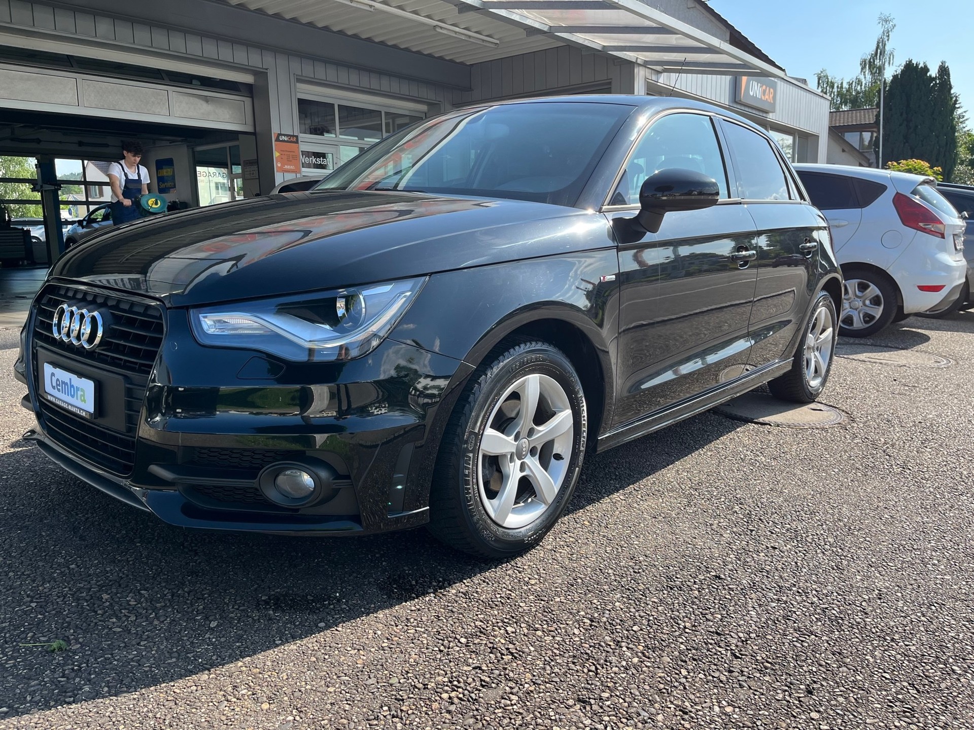 AUDI A1 Sportback 1.2 TFSI Start S-Line-image-1