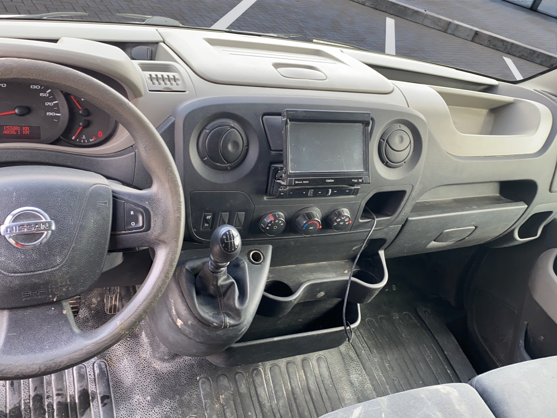 NISSAN NV400 F35.13 L2H2 FWD Comfort-image-10
