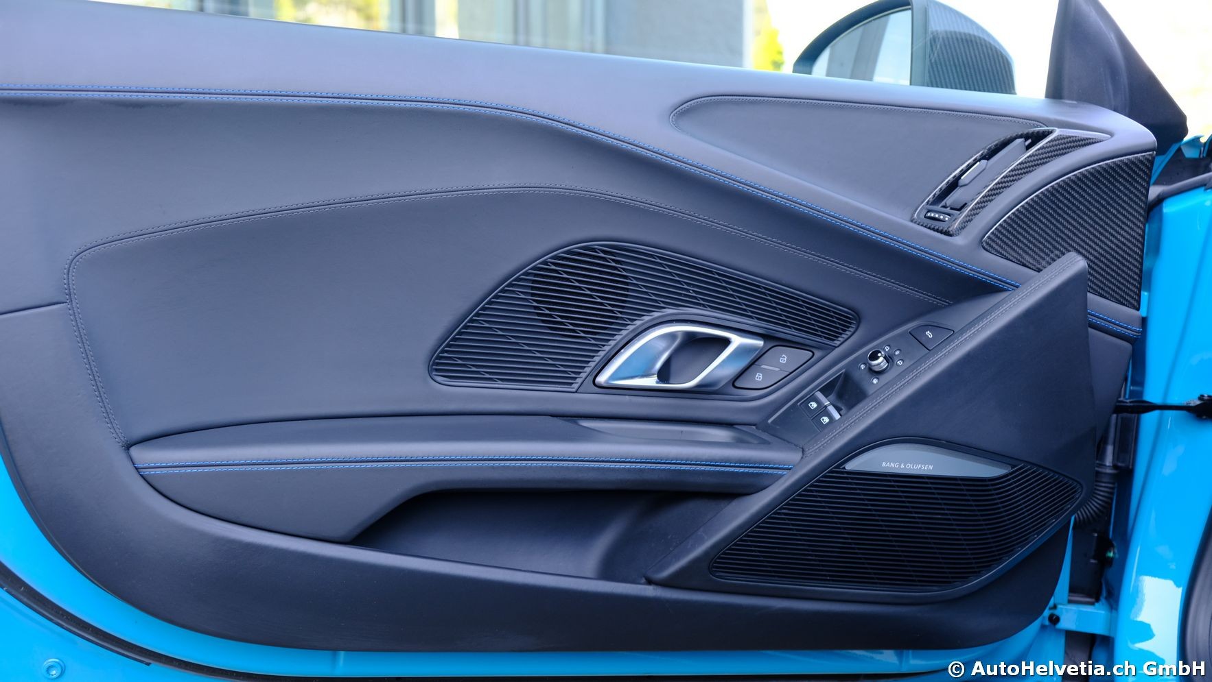 AUDI R8 Coupé performance S-Tronic - Unikat-image-13