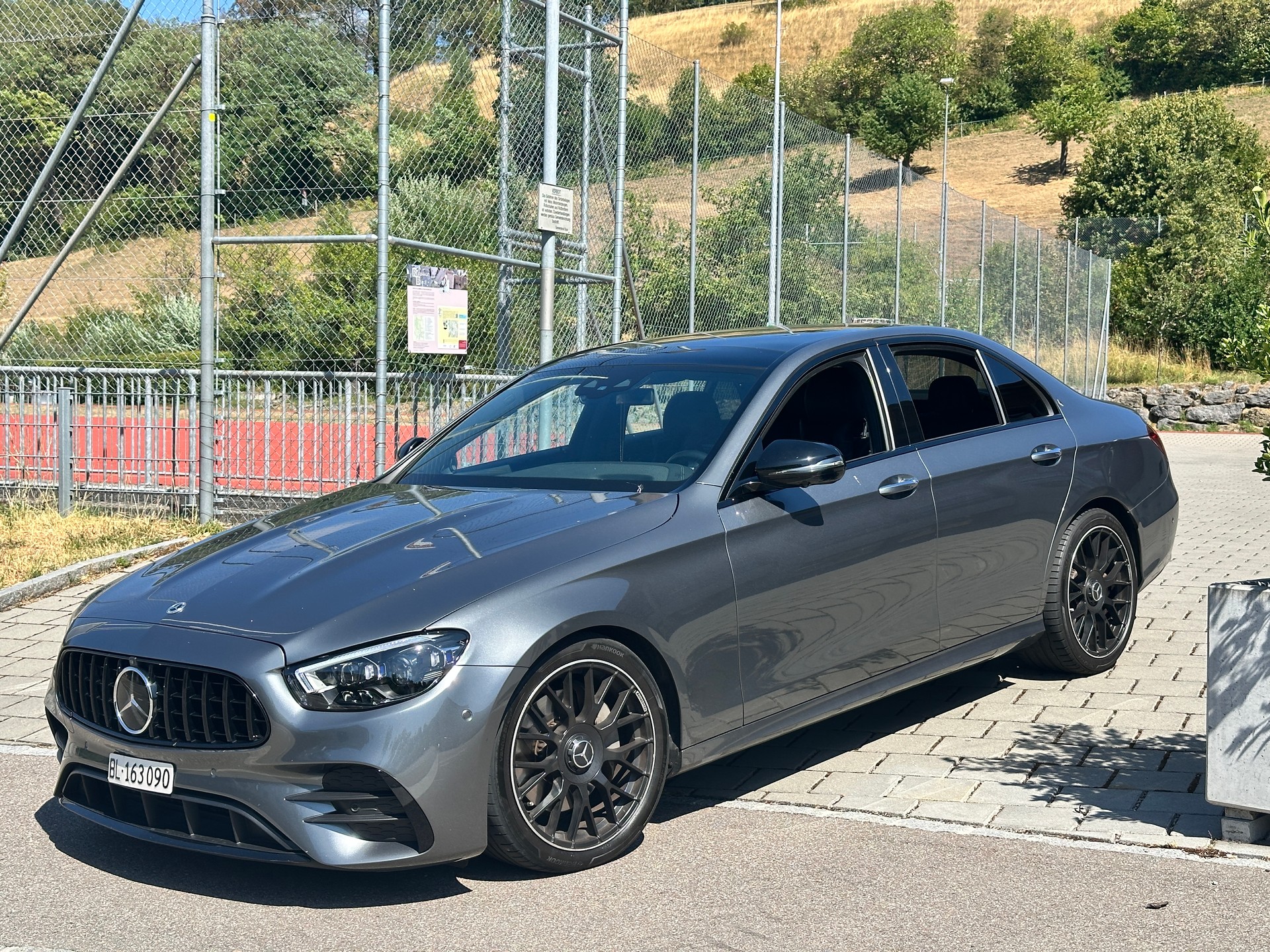 MERCEDES-BENZ E 300 e 4Matic EQ Star 9G-Tronic
