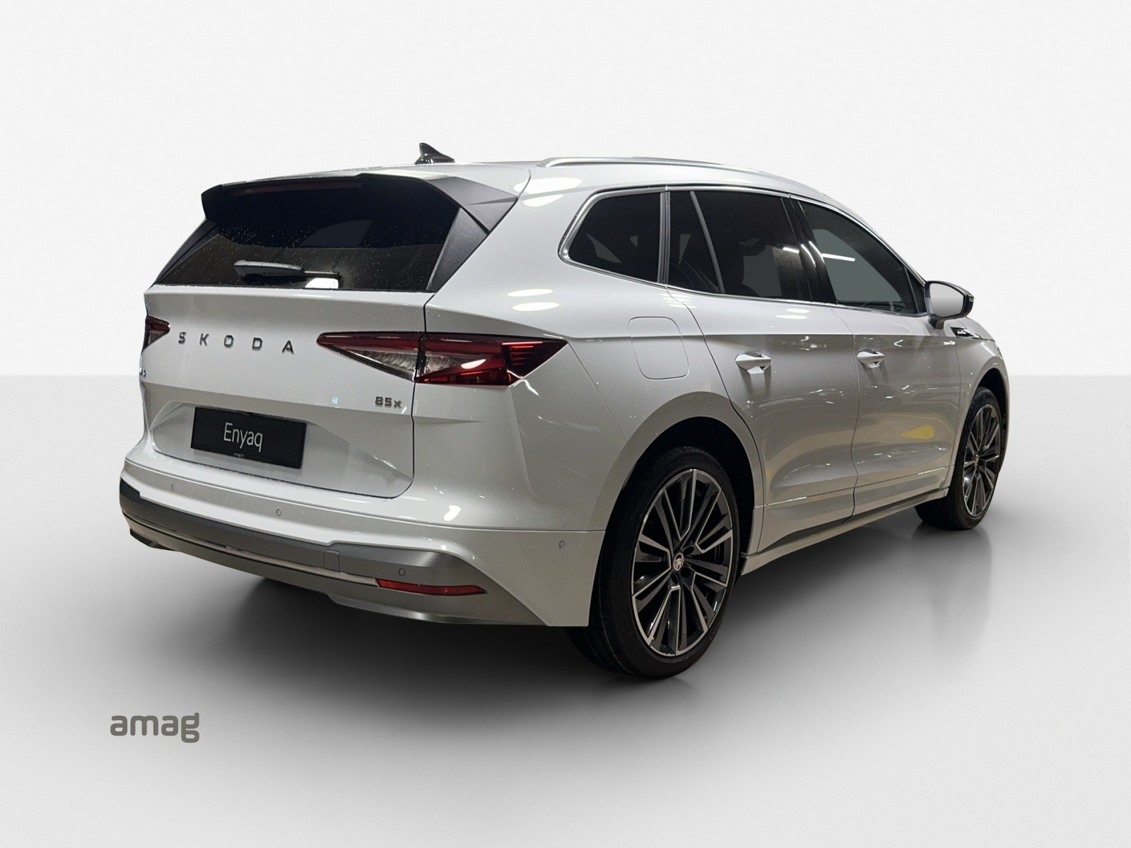 SKODA Enyaq 85x L&K 4x4-image-4