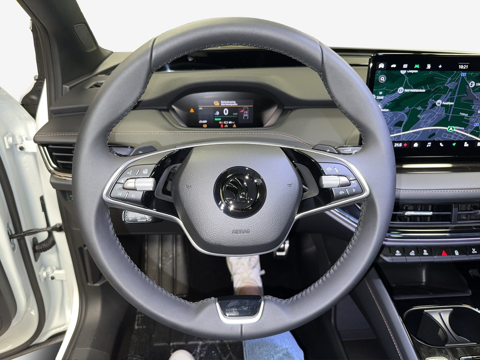 SKODA Enyaq 85x L&K 4x4-image-9