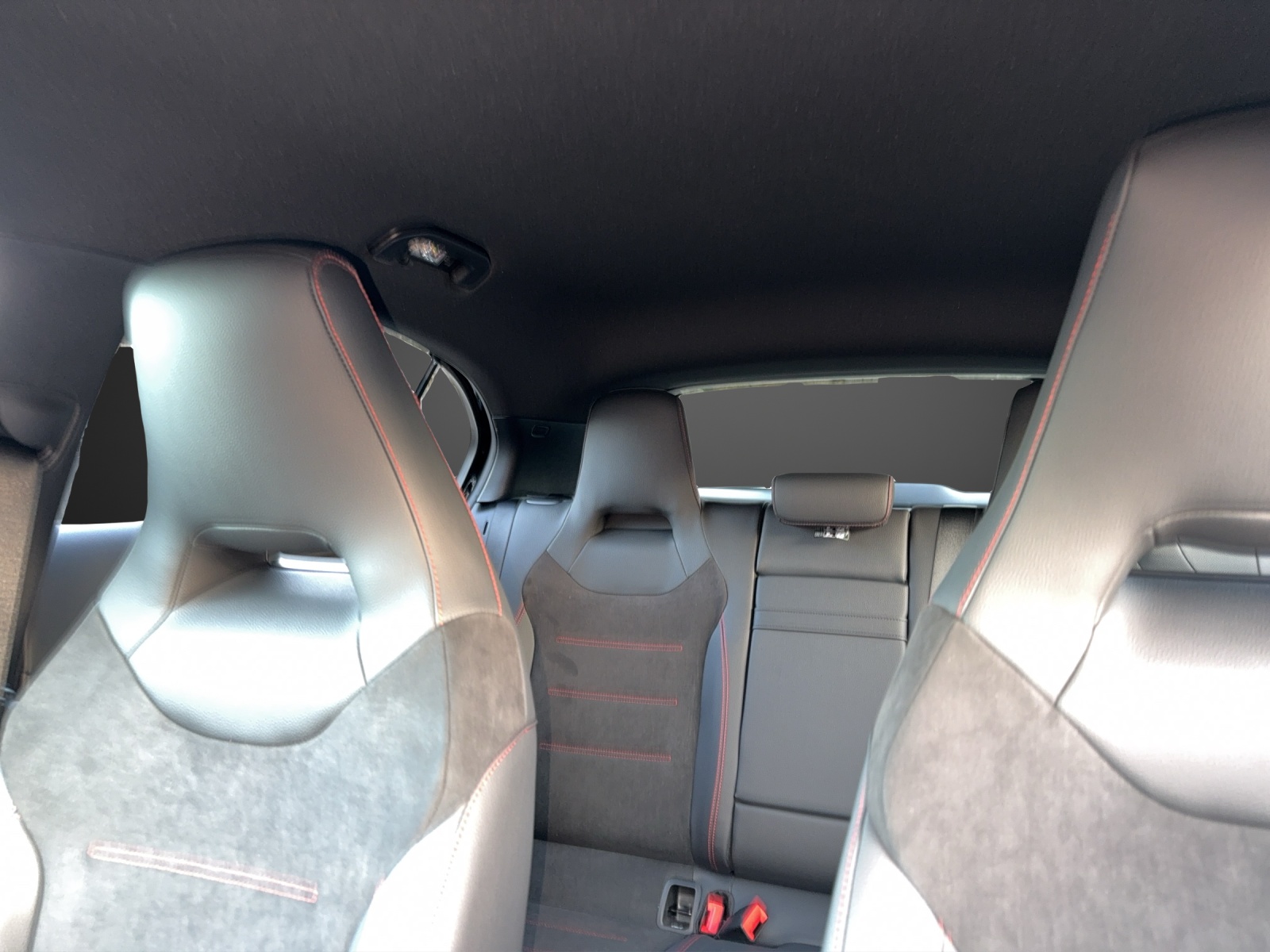 MERCEDES-BENZ A 220 4Matic 8G-DCT-image-13