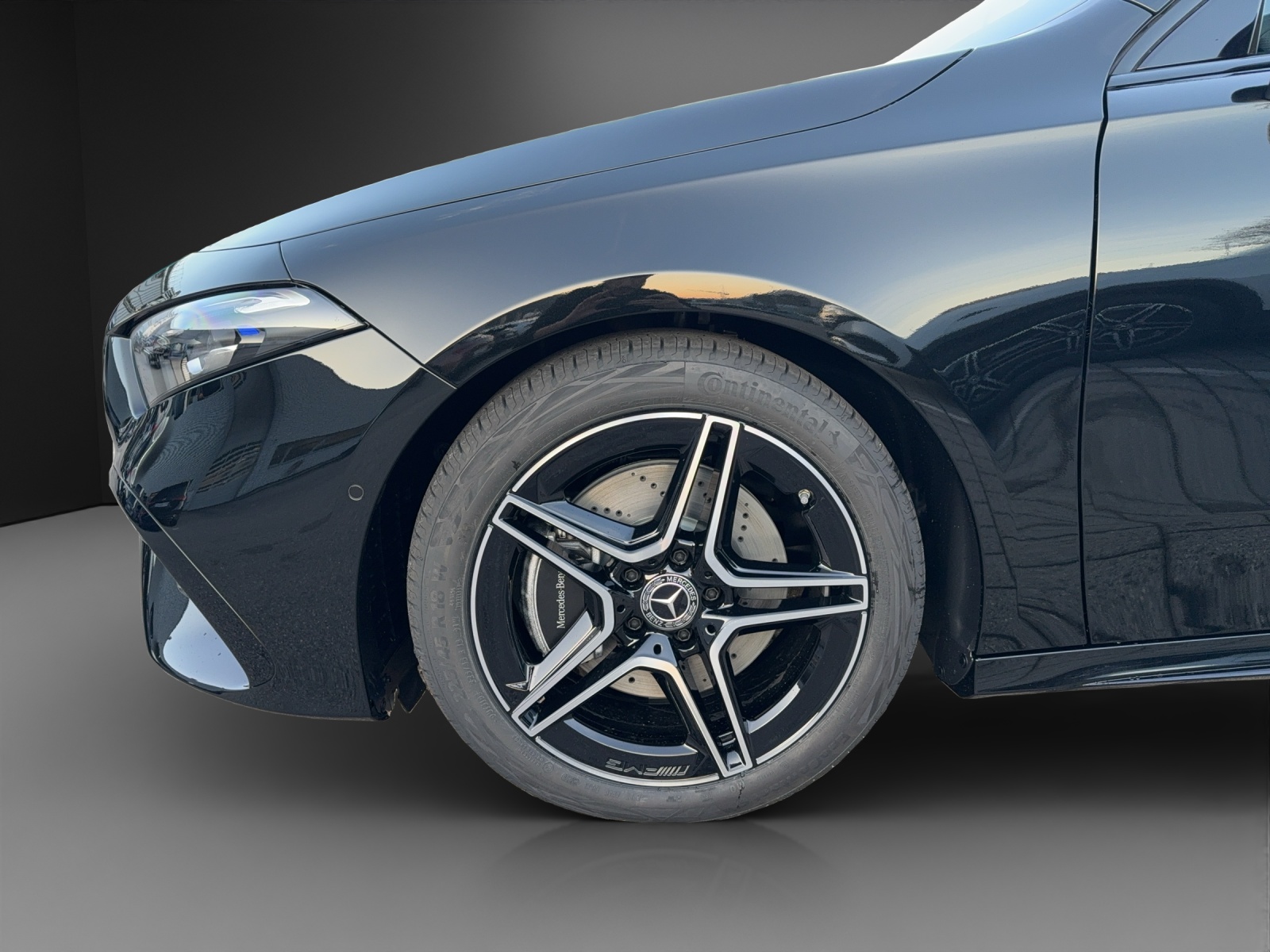MERCEDES-BENZ A 220 4Matic 8G-DCT-image-7