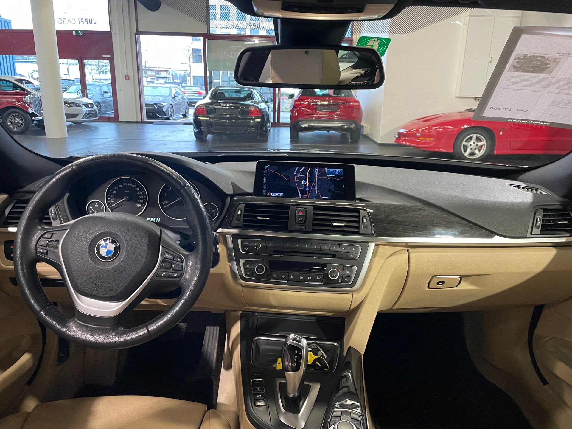 BMW 328i GT Luxury Line Steptronic-image-7