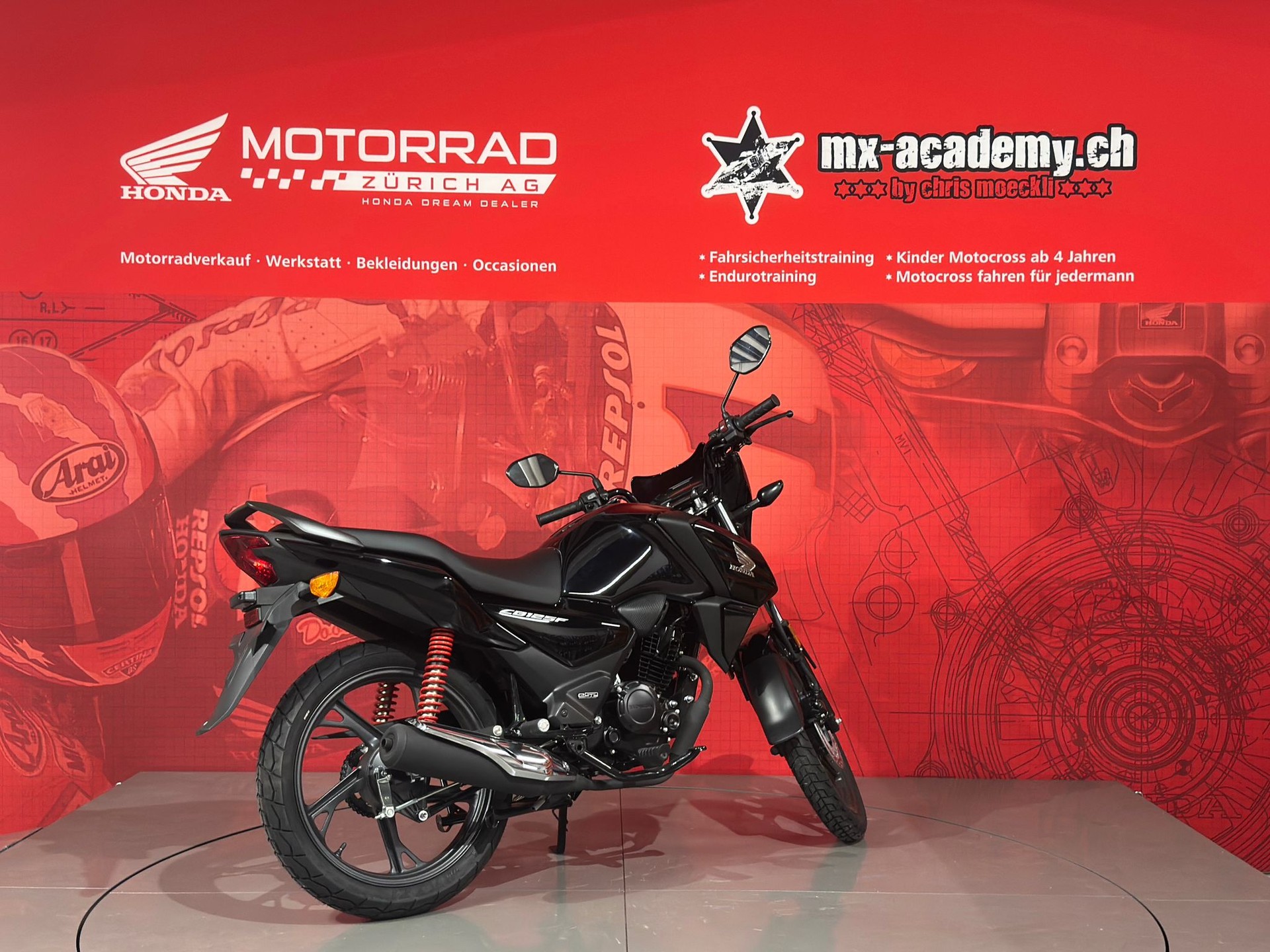 HONDA CBF 125 M **Neufahrzeug**-showroom-element-2
