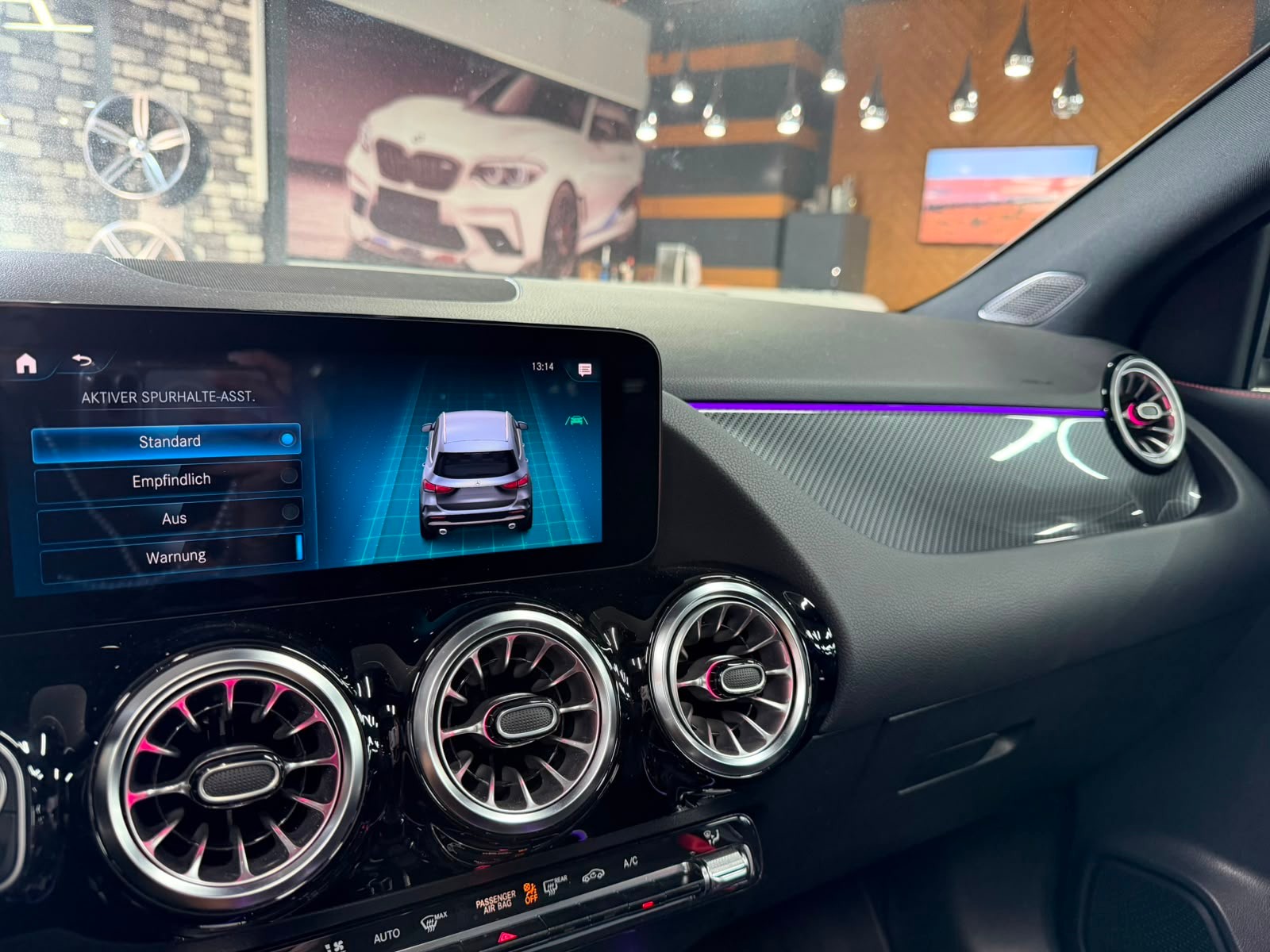 MERCEDES-BENZ GLA 35 AMG 4Matic 8G-Speedshift DCT-image-17