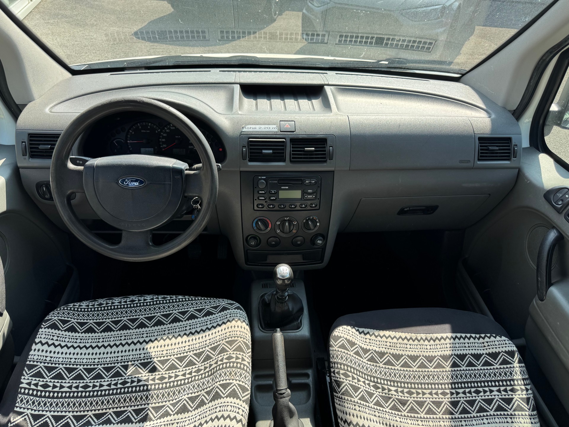 FORD Tourneo Connect 1.8 TDCi-image-5