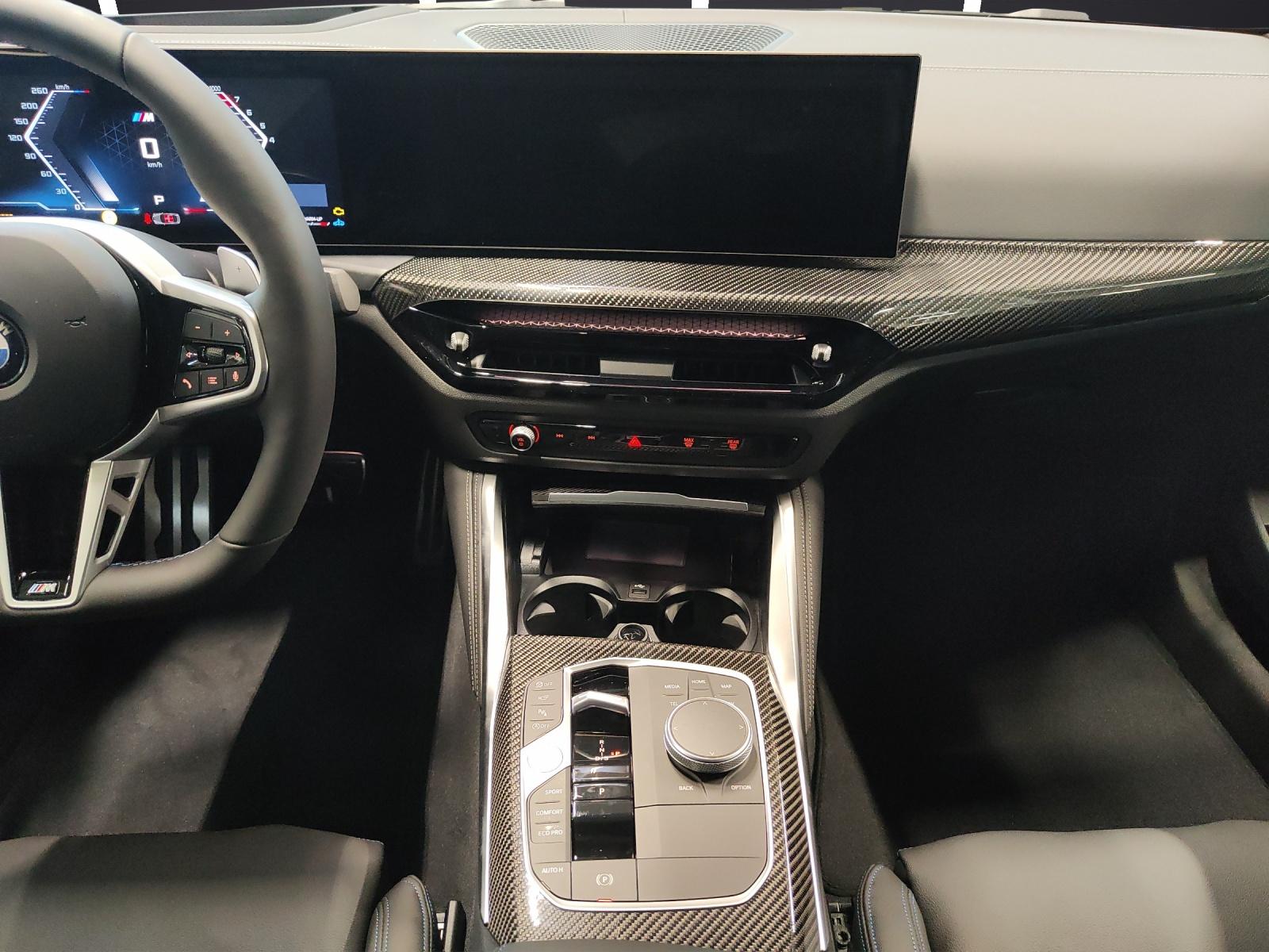 BMW M440i xDrive Coupé-image-14