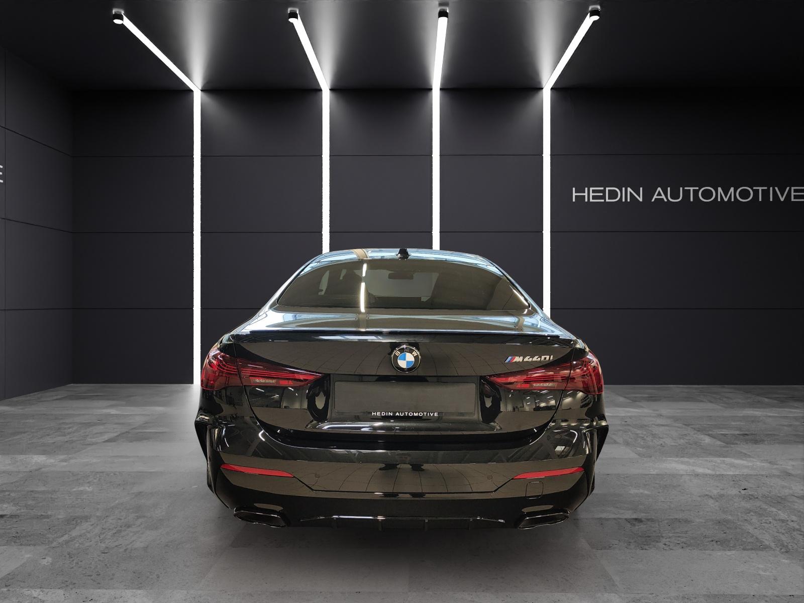 BMW M440i xDrive Coupé-image-11