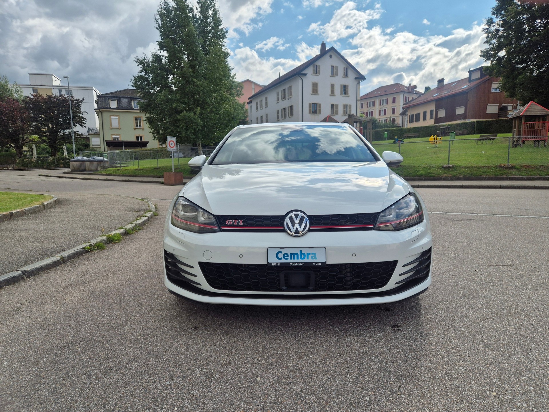 VW Golf 2.0 TSI GTI Performance DSG-image-5