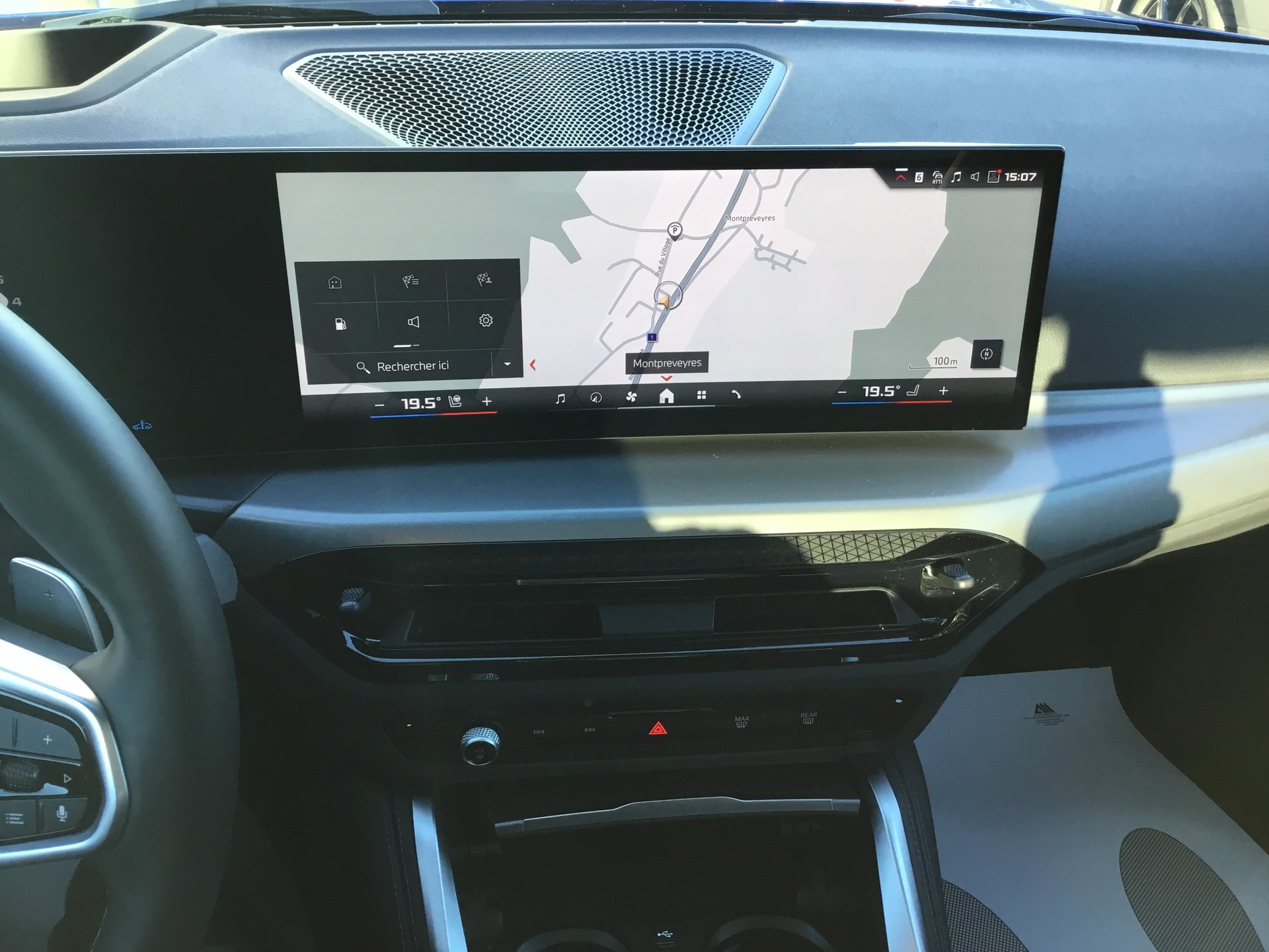 BMW M240i xDrive M Sport Pro Steptronic-image-10