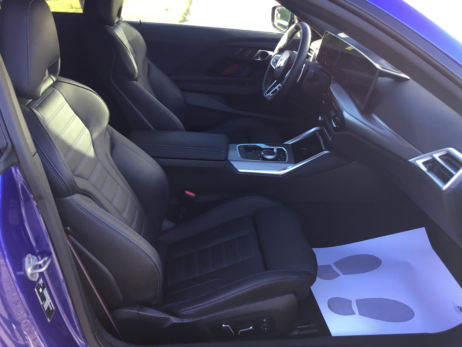 BMW M240i xDrive M Sport Pro Steptronic-image-13