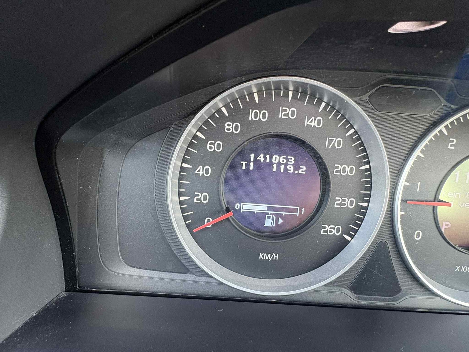 VOLVO XC60 D3 AWD Kinetic Geartronic-image-9
