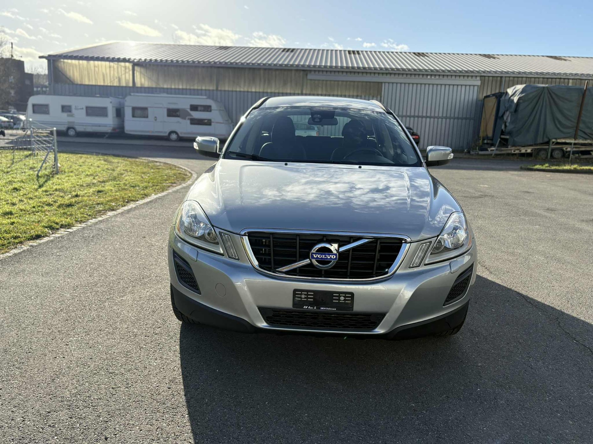 VOLVO XC60 D3 AWD Kinetic Geartronic-image-2