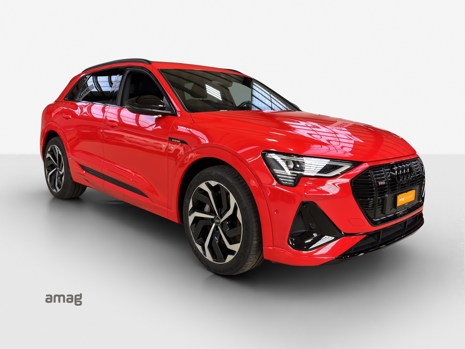 AUDI e-tron 55 S Line quattro-image-6