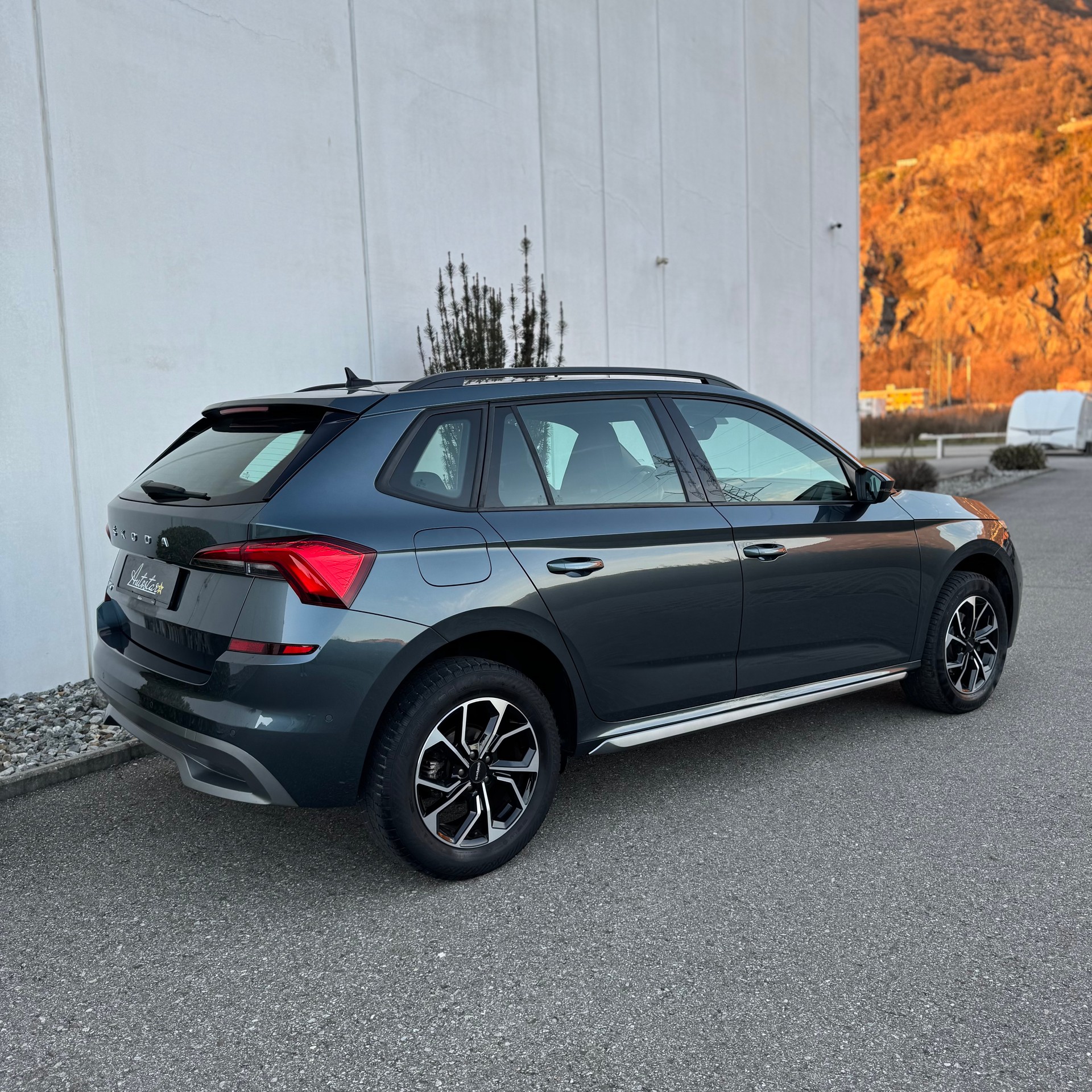 SKODA Kamiq 1.0 TSI Style DSG-image-2