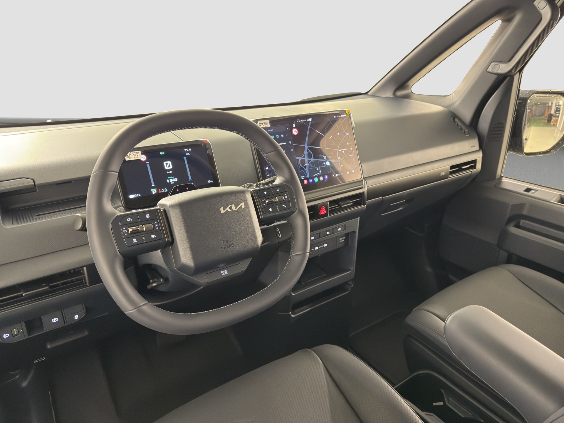 KIA PV5 Passenger 71.2 kWh Elite-image-12