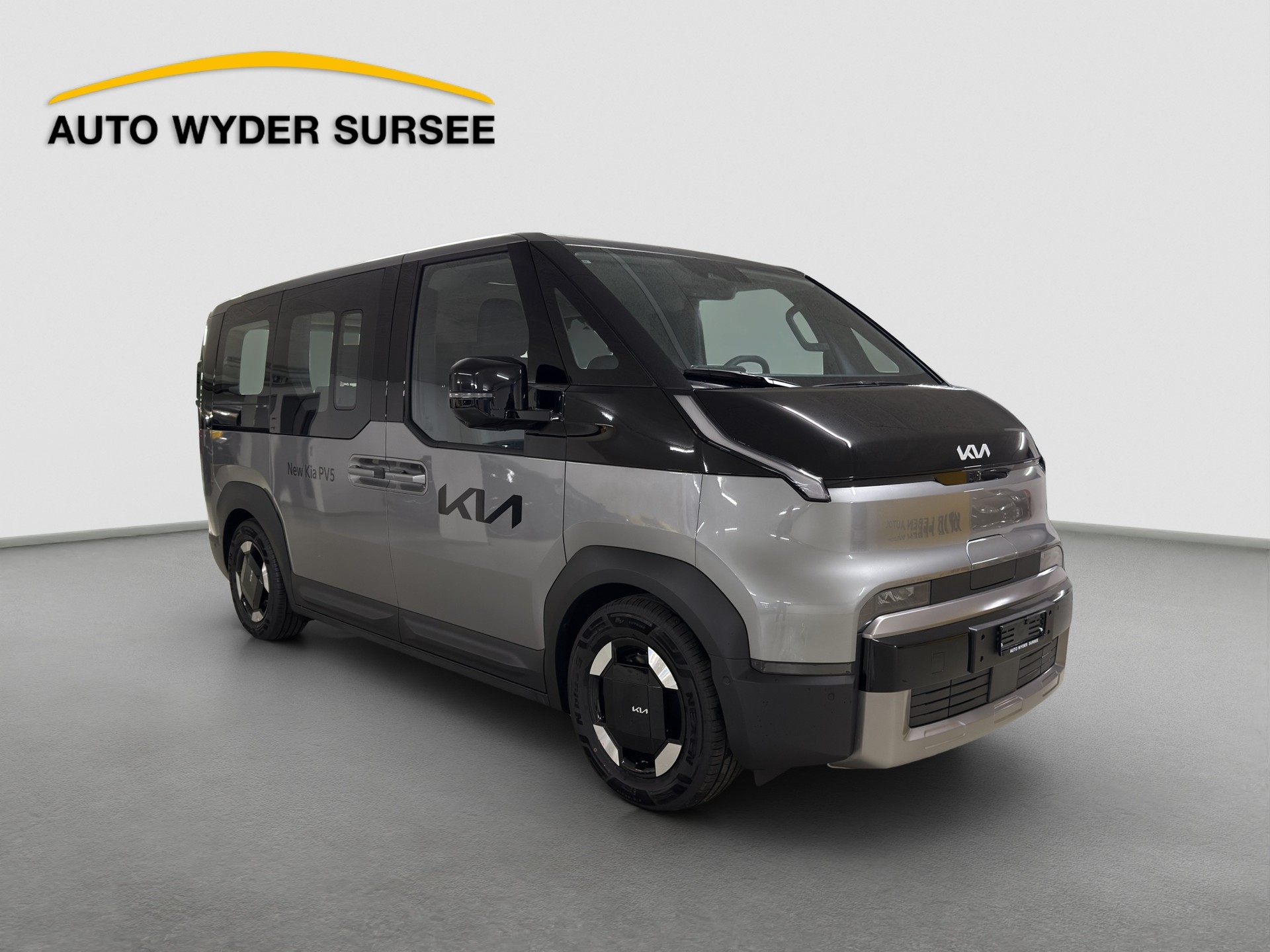KIA PV5 Passenger 71.2 kWh Elite-image-7