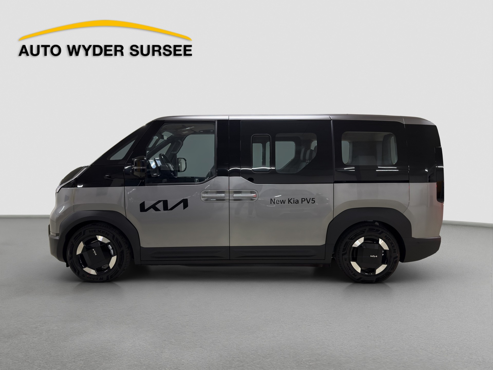 KIA PV5 Passenger 71.2 kWh Elite-image-2