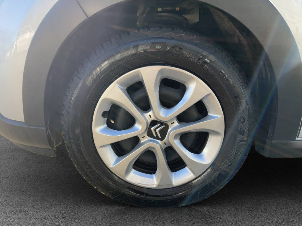 CITROEN C3 1.2 PureTech Feel-image-14