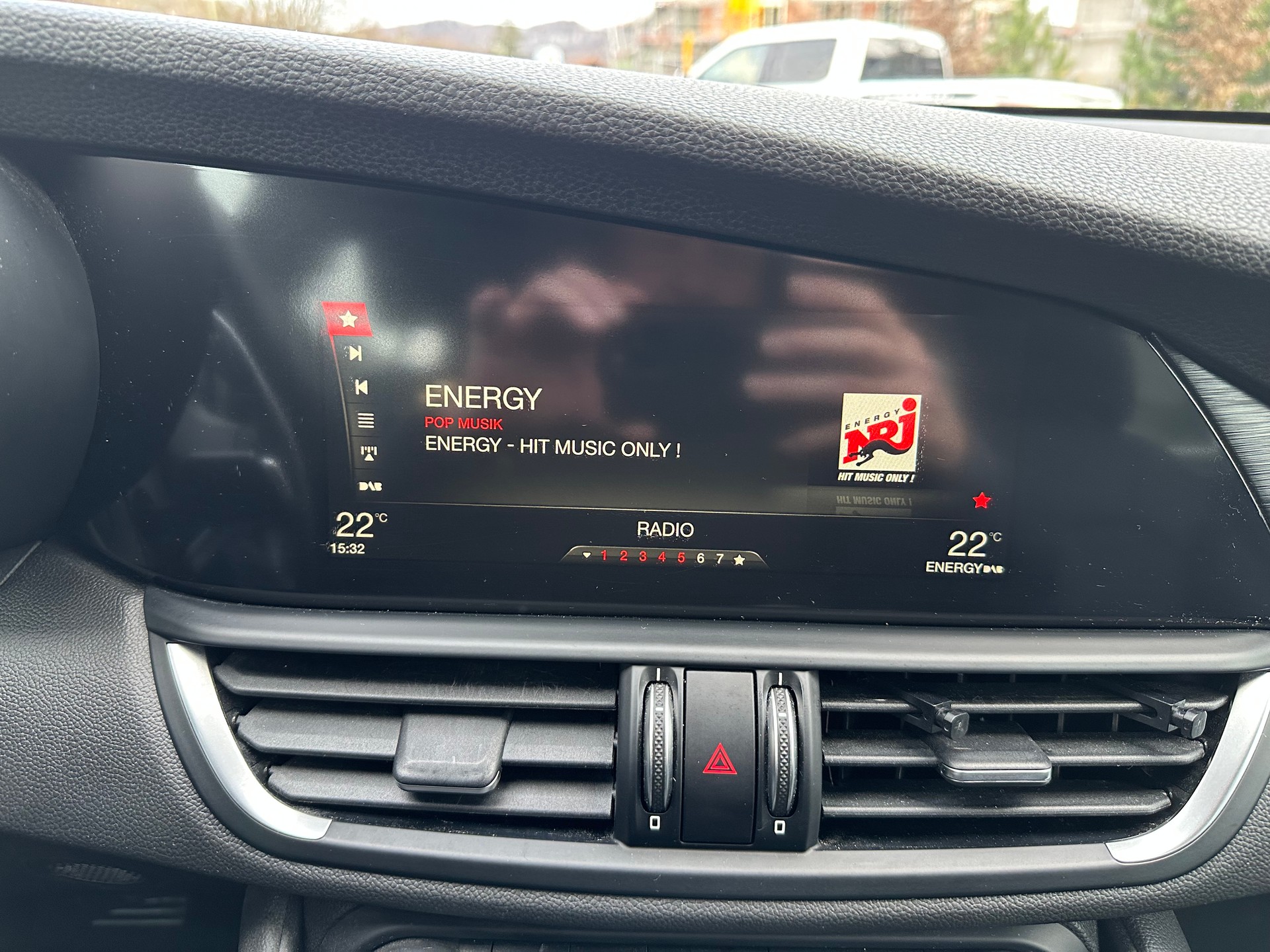 ALFA ROMEO Giulia 2.2 JTDM Super Automatic-image-17