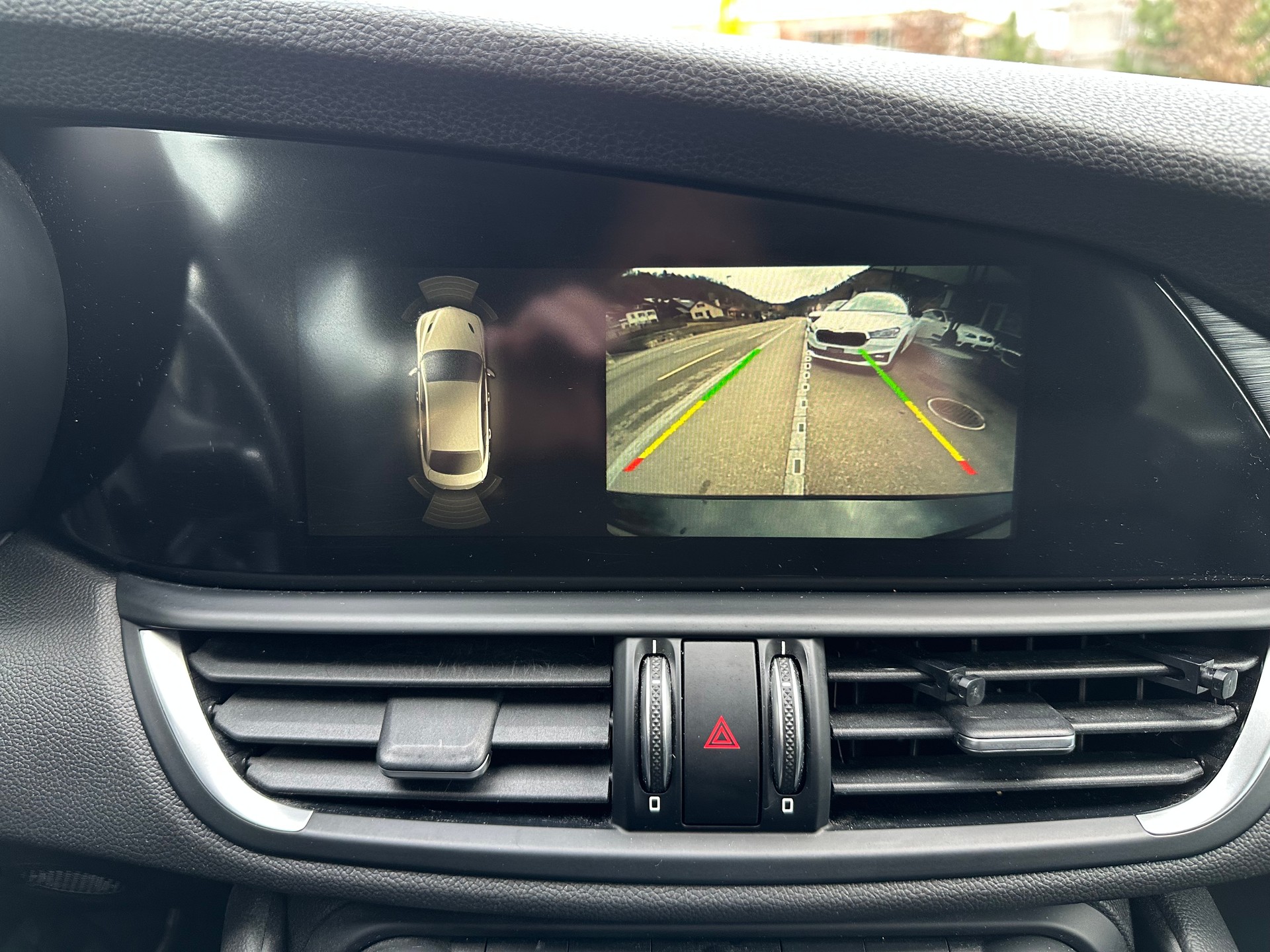 ALFA ROMEO Giulia 2.2 JTDM Super Automatic-image-16