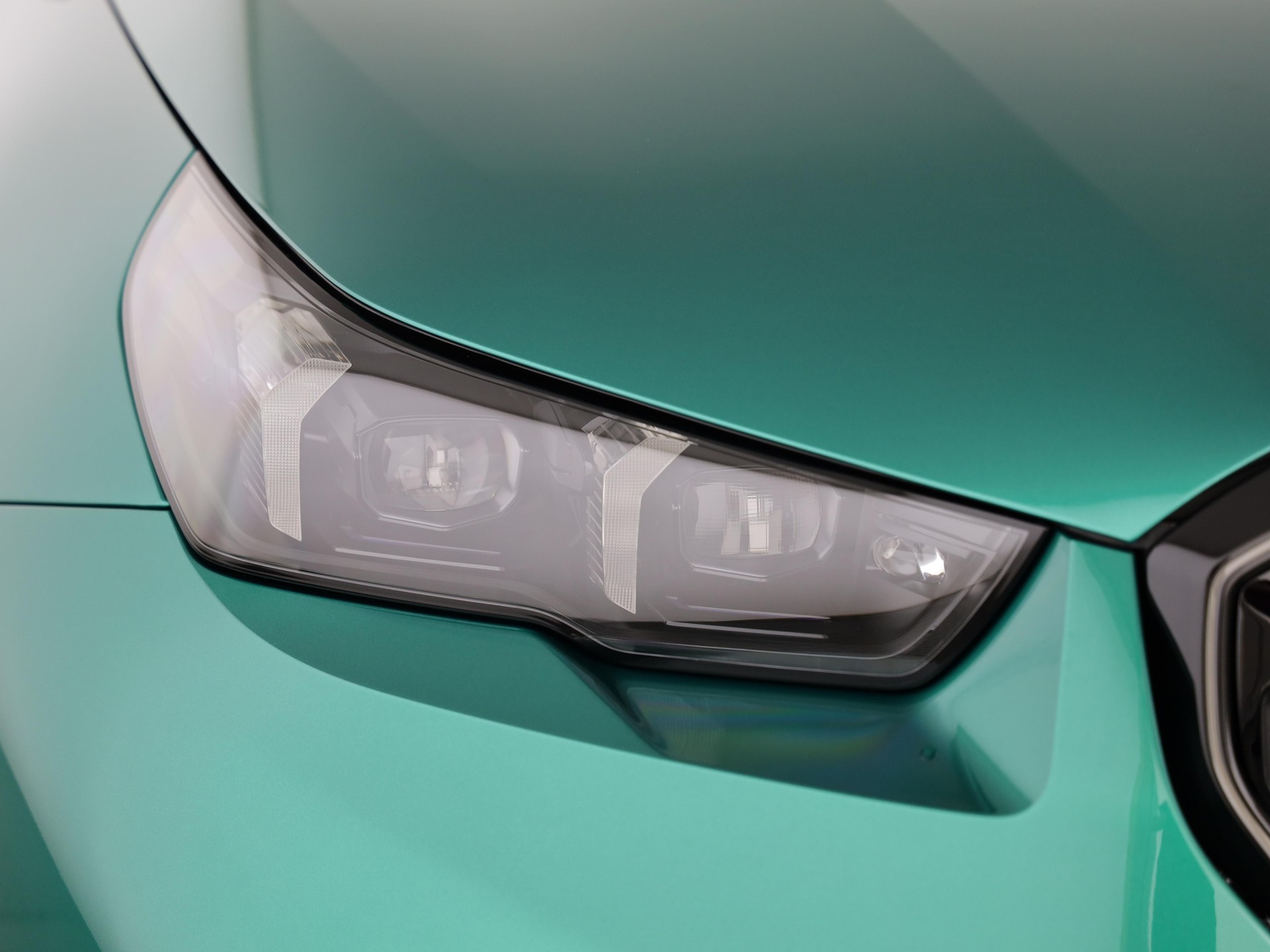 BMW M5 xDrive Touring-image-5