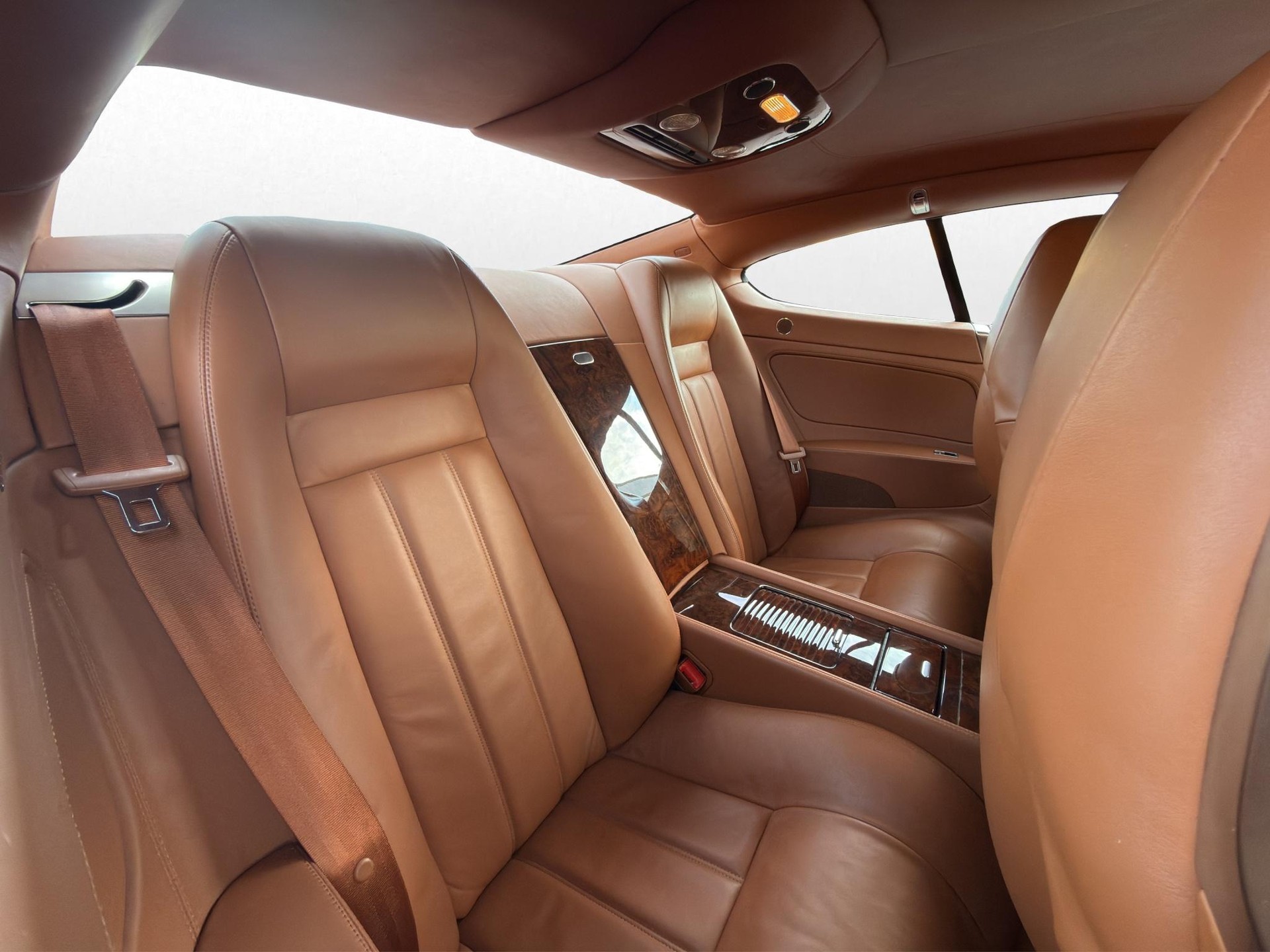 BENTLEY Continental GT 6.0-image-27