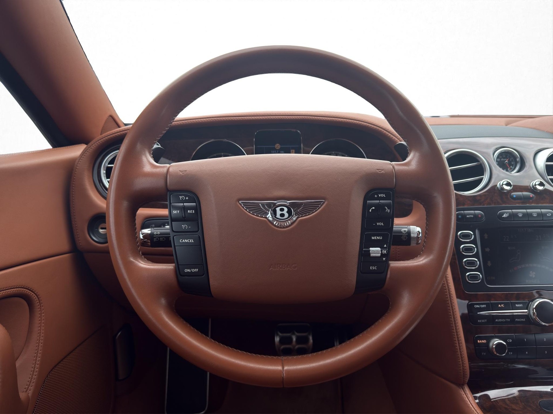 BENTLEY Continental GT 6.0-image-21