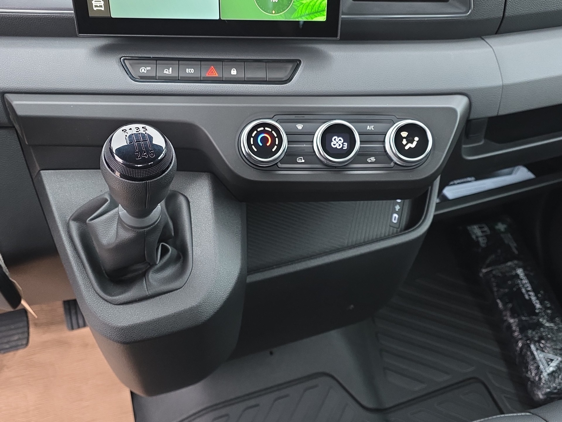 RENAULT Master T35 Blue dCi 150 Drei Seite Kipper L2H1-image-15