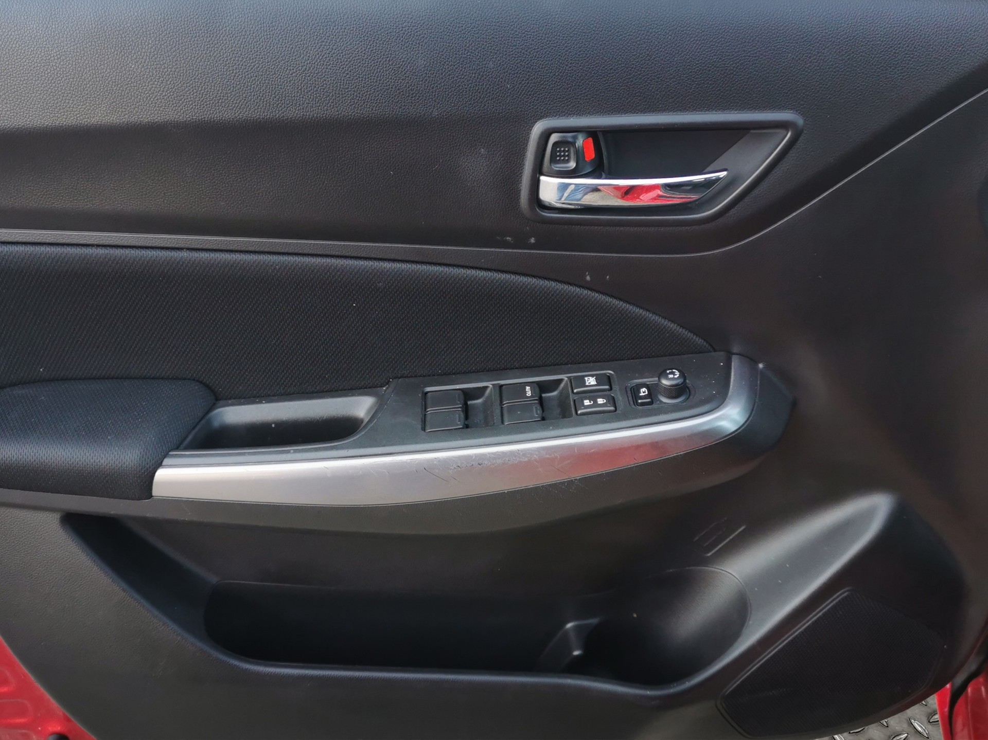 SUZUKI Swift 1.2 Compact Top Hybrid CVT AUT-image-11